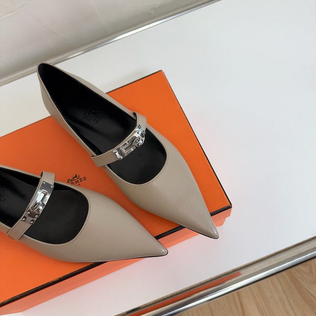 KIARA FLAT PUMP IN KHAKI BROWN CALFSKIN