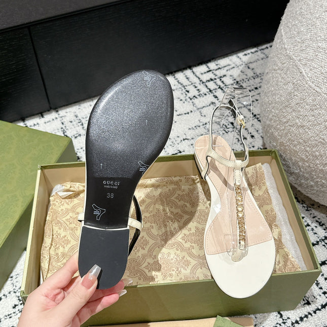 THONG SANDAL IN WHITE CALFSKIN WITH GOLD HARDWARE