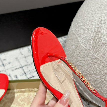 THONG SANDAL IN CANDY RED CALFSKIN WITH GOLD HARDWARE