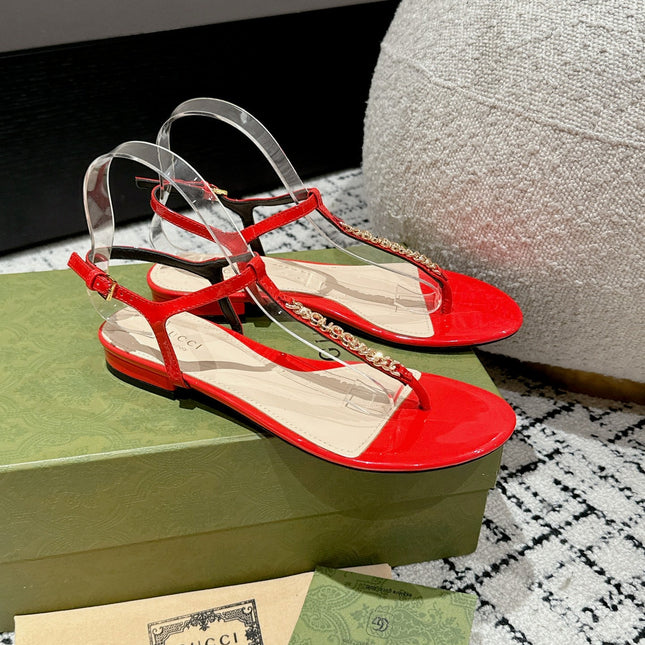 THONG SANDAL IN CANDY RED CALFSKIN WITH GOLD HARDWARE