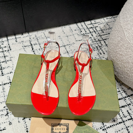 THONG SANDAL IN CANDY RED CALFSKIN WITH GOLD HARDWARE