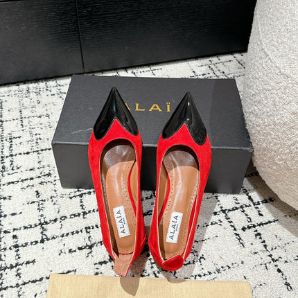 ALAIA PUMP 1 CM IN CHERRY RED SUEDE MIX BLACK CALFSKIN