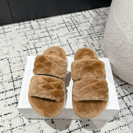 DAD SANDAL MULE IN CAMEL BROWN SHEARLING