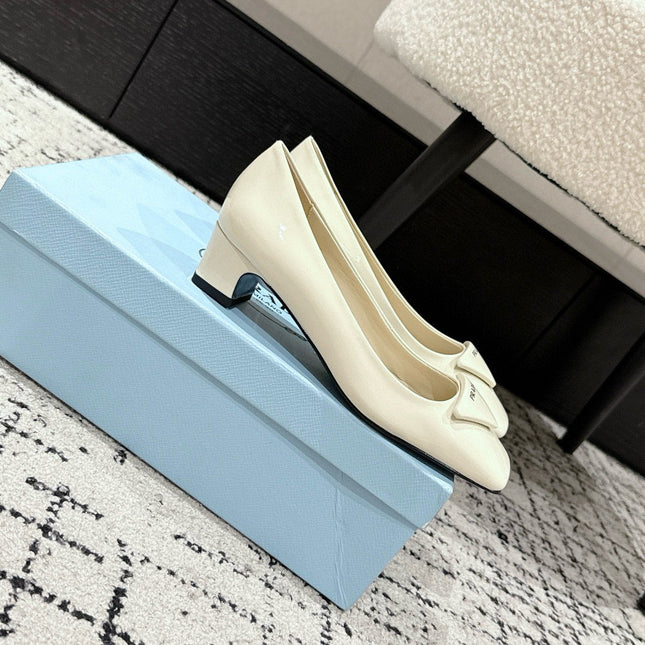 PRADA 25S SQUARE TOE HIGH HEELS IN IVORY GLOSSY CALFSKIN