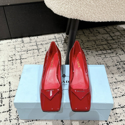 PRADA 25S SQUARE TOE HIGH HEELS IN DARK RED GLOSSY CALFSKIN