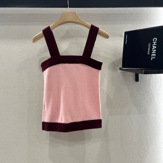 CHANEL FLAT-NECK KNIT CAMISOLE AND STRAIGHT KNIT SKIRT SET 263412