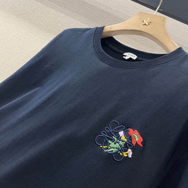 LOEWE T-SHIRT WITH FLORAL EMBROIDERY 274666