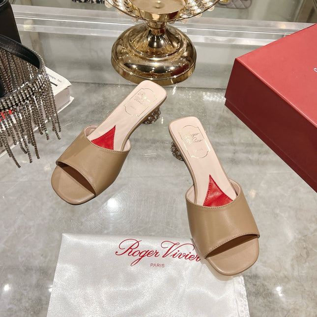 CRYSTAL HEEL MULE IN CAMEL BROWN CALFSKIN