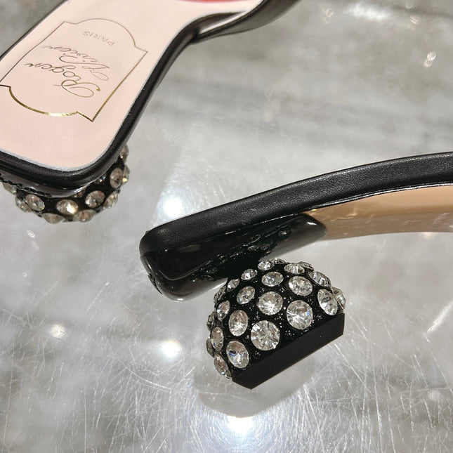 CRYSTAL HEEL MULE IN BLACK CALFSKIN