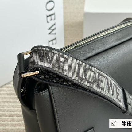 XS MILITARY MESSENGER 25 BAG IN BLACK CALFSKIN