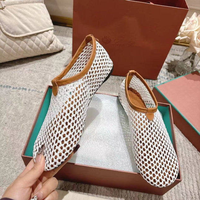 FLAT SHOES IN WHITE MESH FABRIC