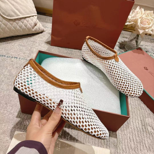 FLAT SHOES IN WHITE MESH FABRIC