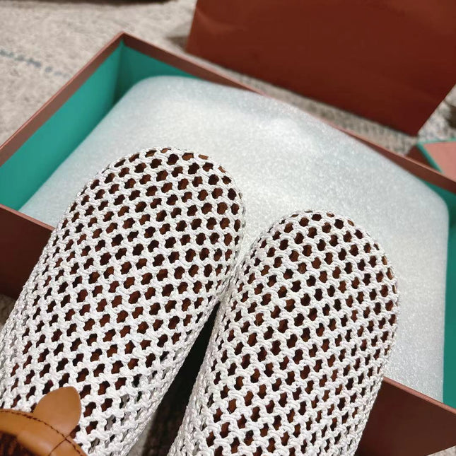 FLAT SHOES IN WHITE MESH FABRIC