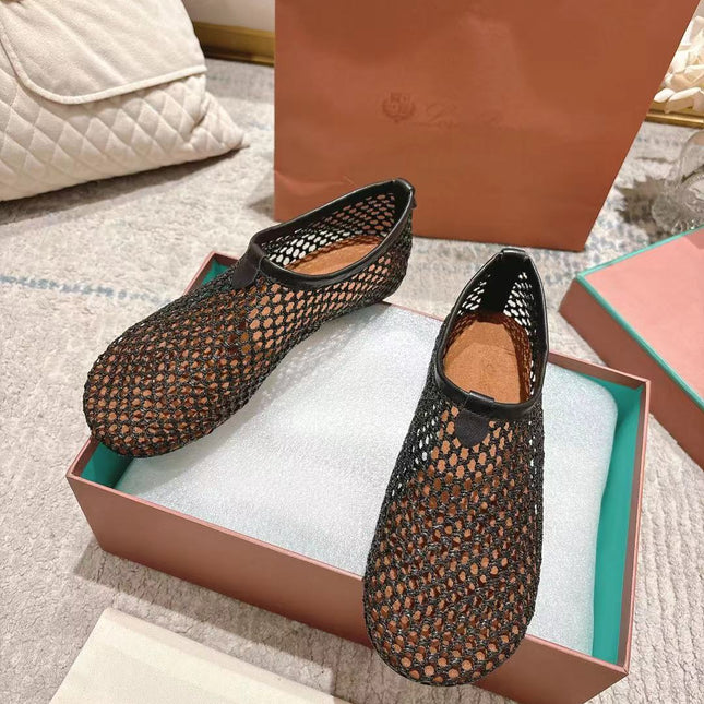 FLAT SHOES IN BLACK MESH FABRIC