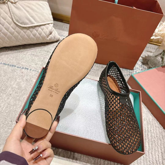 FLAT SHOES IN BLACK MESH FABRIC