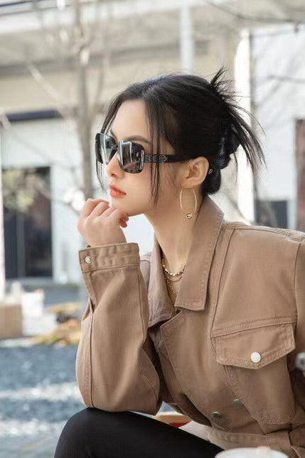 MONTAIGNE SUNGLASS CD5771 IN BLACK ACETATE