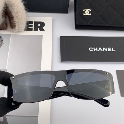 RECTANGULAR SUNGLASSES CH2507 IN ACETATE