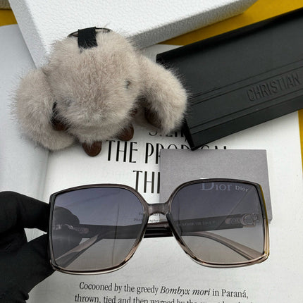MONTAIGNE SUNGLASS CD0751 IN ACETATE