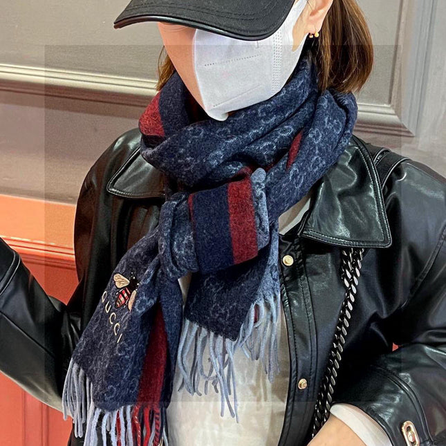 CHANEL 25S SCARF 190 IN CASHMERE 718528