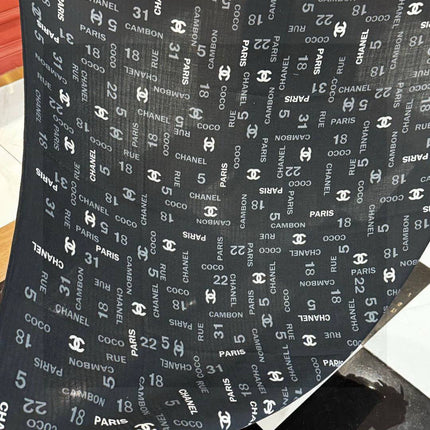 CHANEL 25S SCARF 140 IN CASHMERE SILK 733897