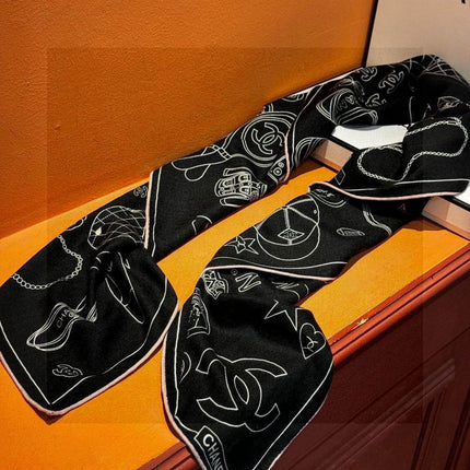 CHANEL 25S SCARF 140 IN SILK 735811