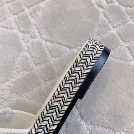 PLATFORM SLIPPERS IN WHITE WOOL AND LAMBSKIN