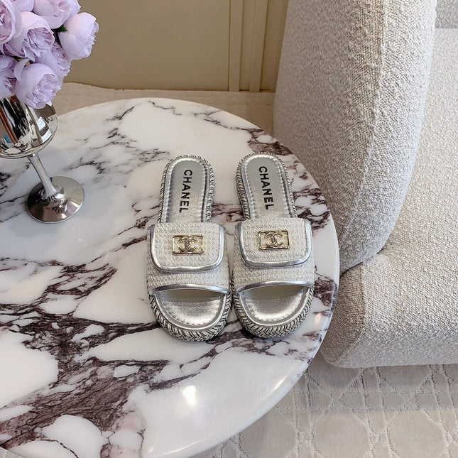 PLATFORM SLIPPERS IN SILVER WOOL AND LAMBSKIN