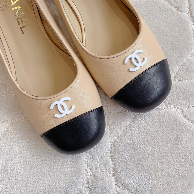 SLINGBACKS IN BEIGE CREAM MIX BLACK SHEEPSKIN