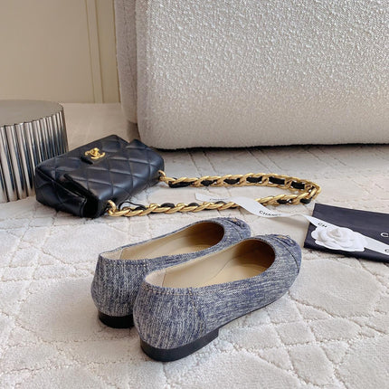 BALLET FLATS IN PIGEON BLUE DENIM