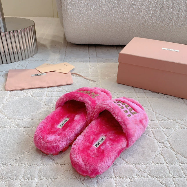 RABBIT FUR SLIPPERS MAGENTA PINK WITH EMBROIDED LOGO