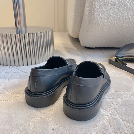 CHANEL 25S ARC DE TRIOMPHE LOAFERS IN BLACK CALFSKIN GOLD HARDWARE