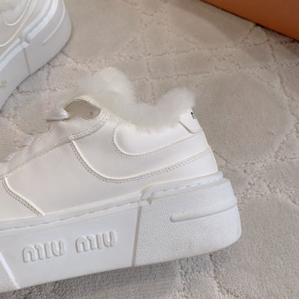 THICK SOLE SNEAKERS IN WHITE LAMBSKIN WITH RABBIT FUR LINING