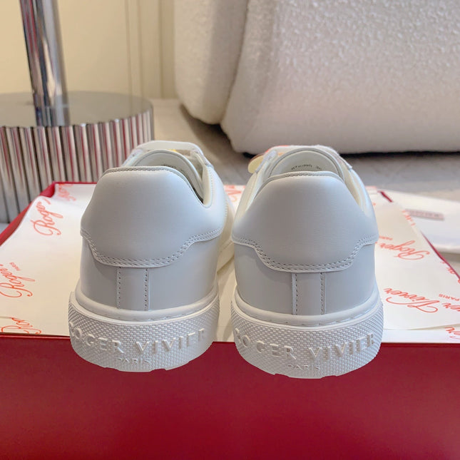 VIV' SKATE SNEAKERS IN WHITE CALFSKIN WITH CARTOON CHARM LACES