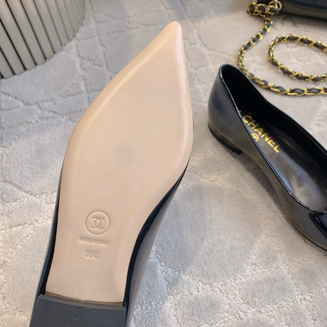 FLAT PUMP 2 CM IN BLACK PATENT CALFSKIN