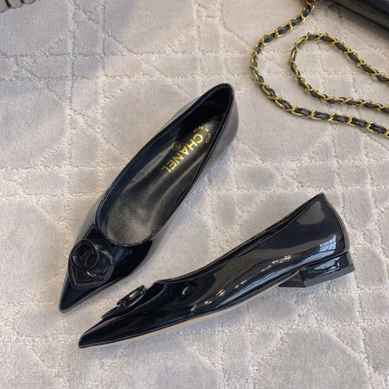 FLAT PUMP 2 CM IN BLACK PATENT CALFSKIN