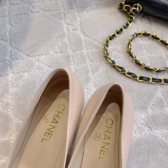 HIGH PUMP 65 MM IN BEIGE CREAM PATENT CALFSKIN