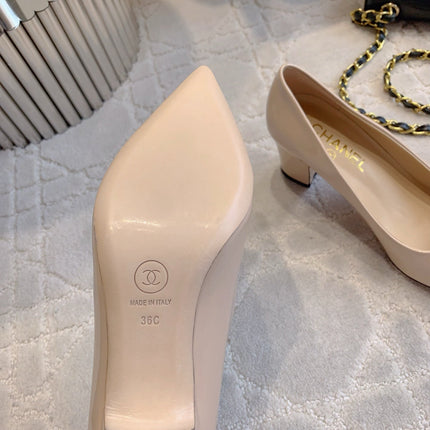 HIGH PUMP 65 MM IN BEIGE CREAM PATENT CALFSKIN