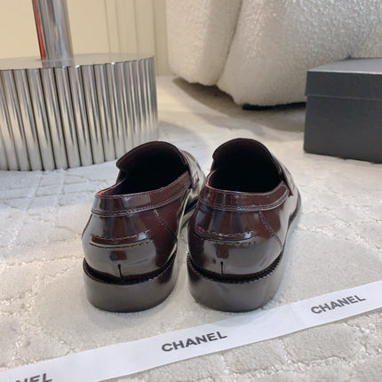 CHANEL 25S MOCCASINS IN ROSEWOOD CALFSKIN GOLD HARDWARE