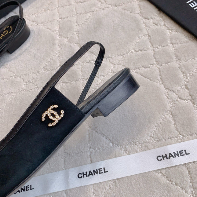 CHANEL 25S SLINGBACK IN BLACK CALFSKIN AND SUEDE GOLD HARDWARE