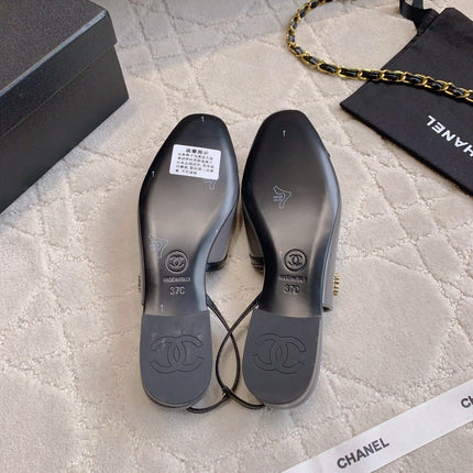 CHANEL 25S SLINGBACK IN BLACK AND TAUPE GRAY CALFSKIN GOLD HARDWARE