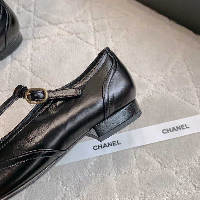 CHANEL 25S MARY JANE IN BLACK FULL CALFSKIN AND CANVAS GOLD HARDWARE