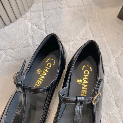 CHANEL 25S MARY JANE IN BLACK FULL CALFSKIN AND CANVAS GOLD HARDWARE