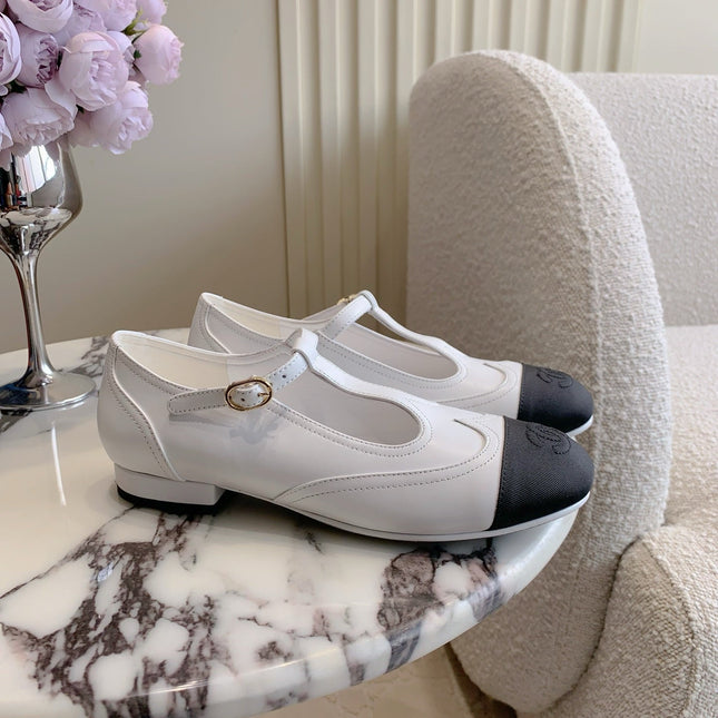 CHANEL 25S MARY JANE IN BLACK AND WHITE CALFSKIN GOLD HARDWARE