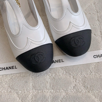 CHANEL 25S MARY JANE IN BLACK AND WHITE CALFSKIN GOLD HARDWARE