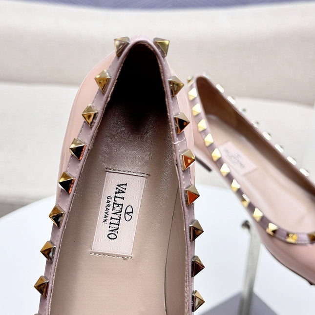 ROCKSTUD FLAT PUMP IN NUDE TAN CALFSKIN