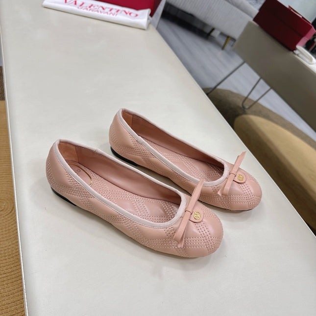 VLTN CLASSIC BALLET FLATS 25S IN NUDE PINK CALFSKIN WITH BOW