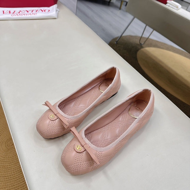 VLTN CLASSIC BALLET FLATS 25S IN NUDE PINK CALFSKIN WITH BOW