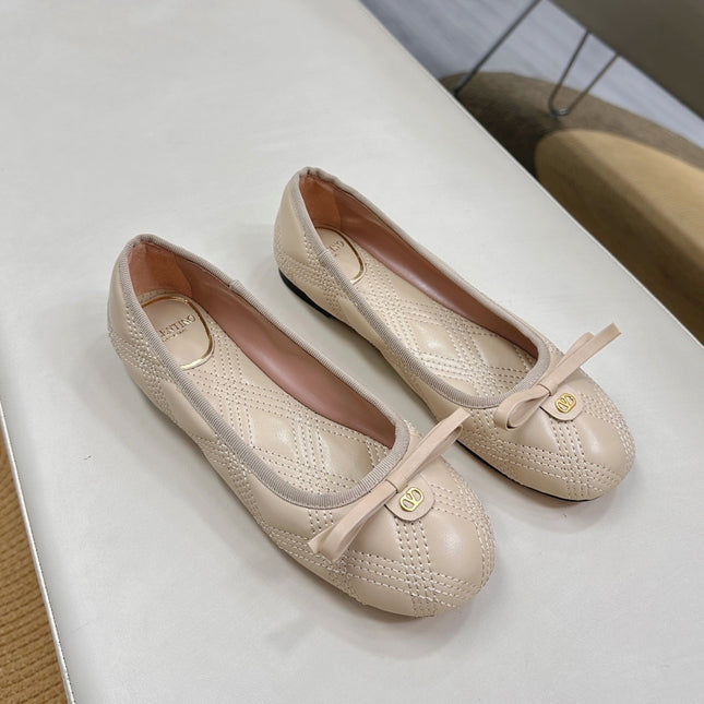 VLTN CLASSIC BALLET FLATS 25S IN LIGHT BEIGE CALFSKIN WITH BOW