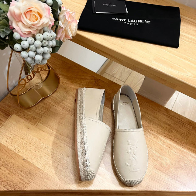 SL YVES EMBOSSED LOGO SLIP ON CREAMY WHITE CALFSKIN