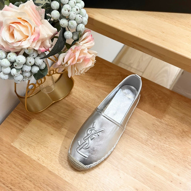 SL YVES EMBOSSED LOGO SLIP ON SILVER CALFSKIN